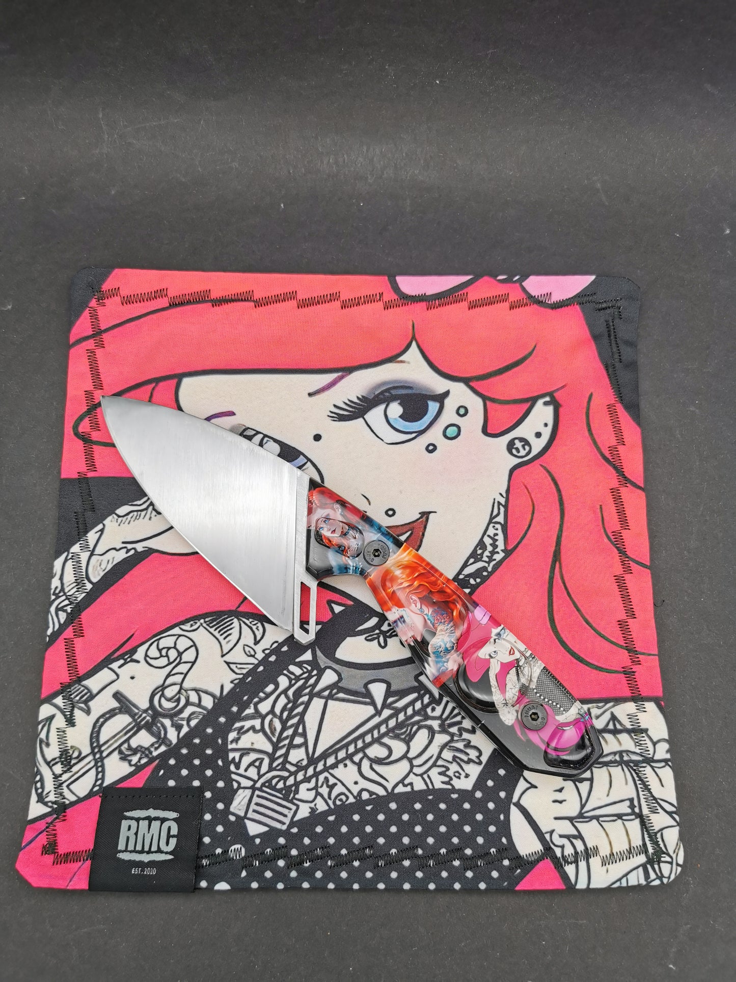 Arielle Messer 🔪