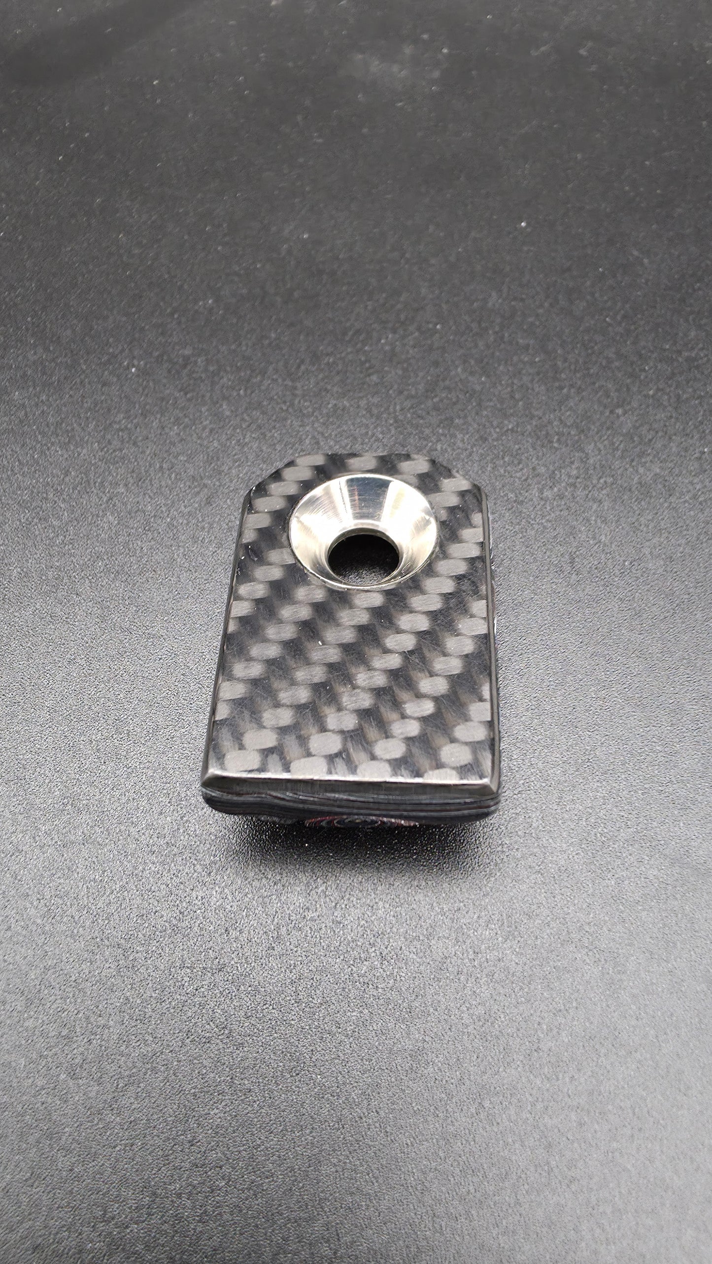 Fordite Carbon Titan Anhänger