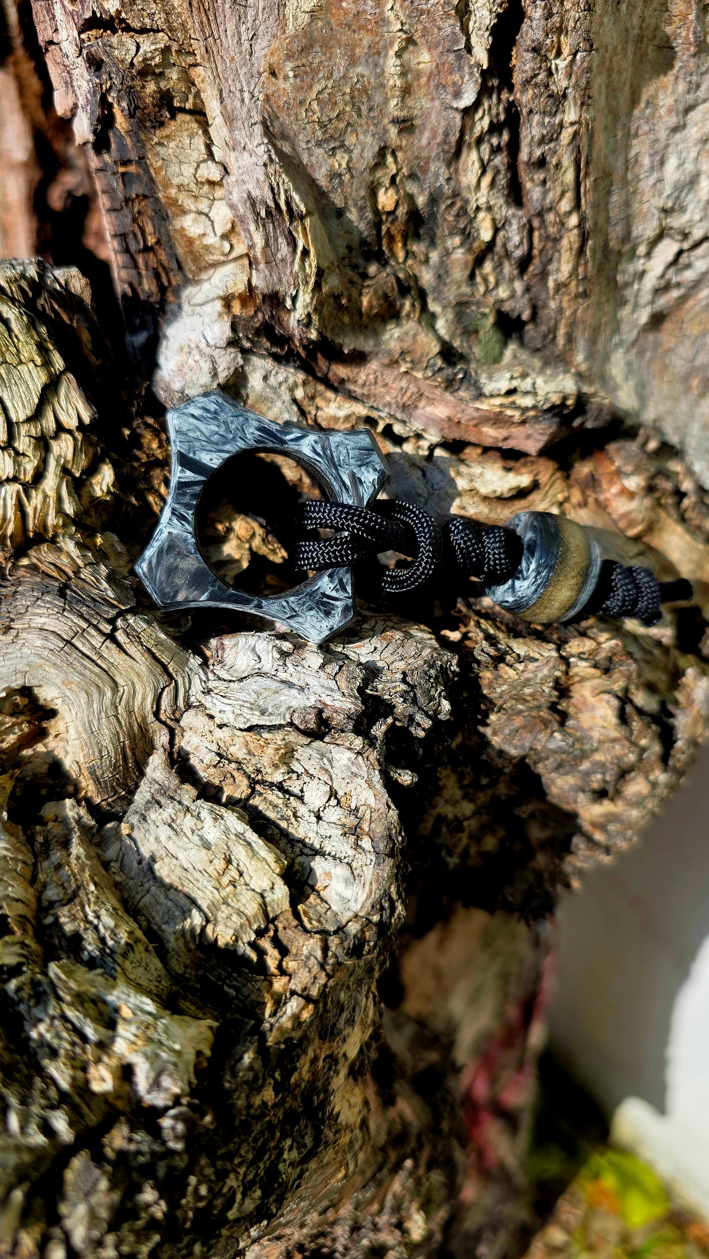Carbon Micarta Tool